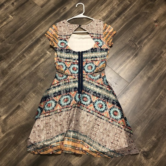 “Love Fire” Cap Sleeved A-line Woman’s Dress (XS) - Picture 4 of 11